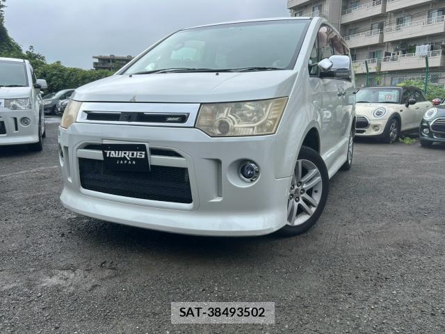 Mitsubishi DELICA 2008-06 8867282-12