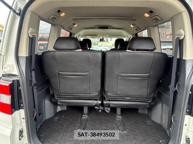 Mitsubishi DELICA 2008-06 8867282-17