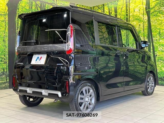 Mitsubishi DELICA MINI 2025-08 8866468-16