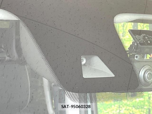 Mitsubishi DELICA MINI 2023-11 8866509-2