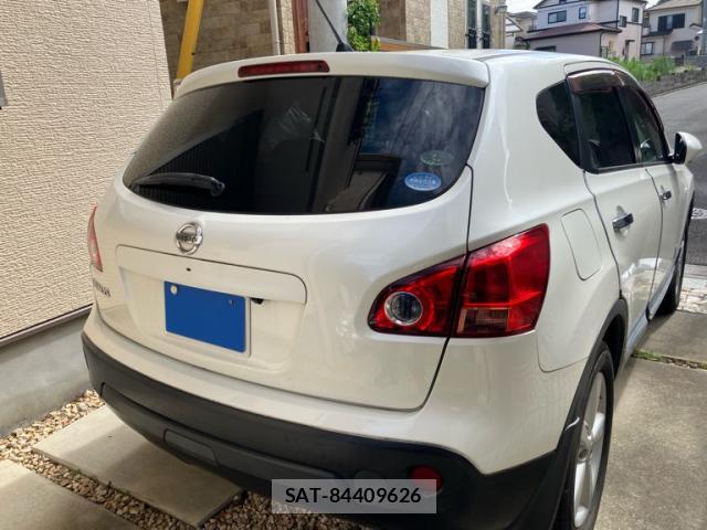 Nissan DUALIS 2011-10 8865752-2