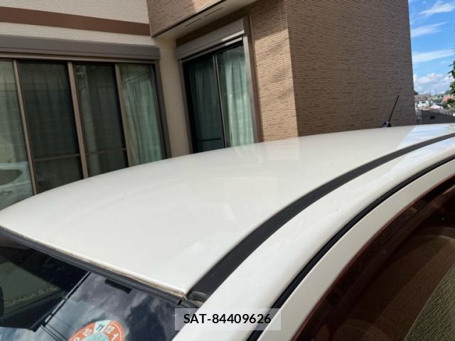 Nissan DUALIS 2011-10 8865752-6