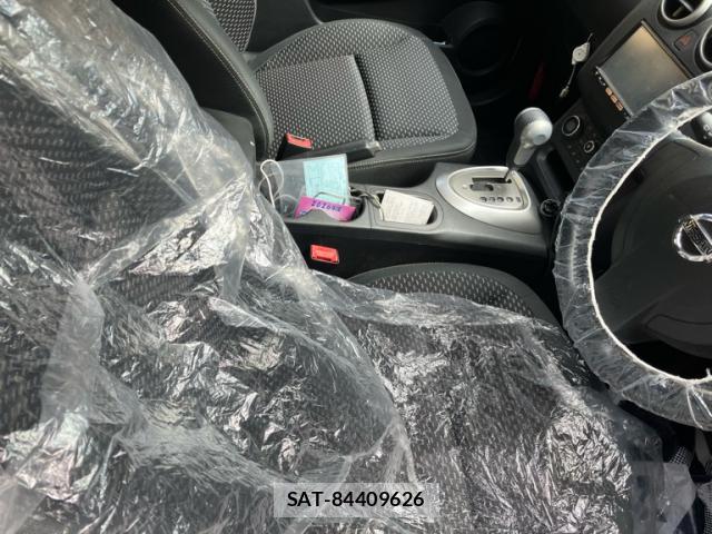 Nissan DUALIS 2011-10 8865752-8
