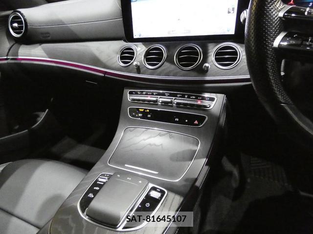 Mercedes Benz E-CLASS 2021-06 8866939-12