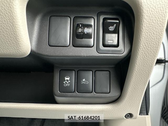 Mitsubishi EK WAGON 2018-05 8866143-5