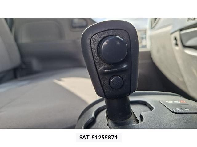 Isuzu ELF TRUCK 2012-09 8866113-18