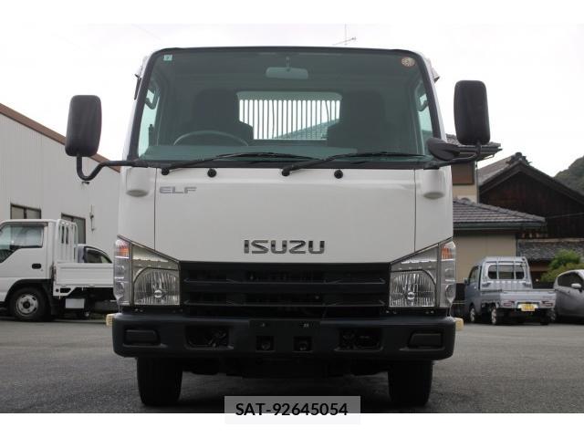 Isuzu ELF TRUCK 2012-10 8866137-1
