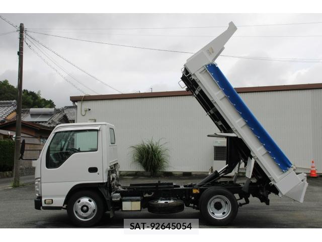 Isuzu ELF TRUCK 2012-10 8866137-3