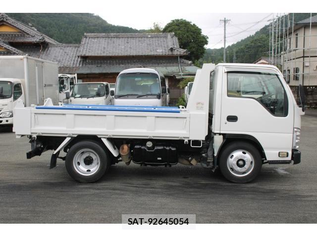 Isuzu ELF TRUCK 2012-10 8866137-6