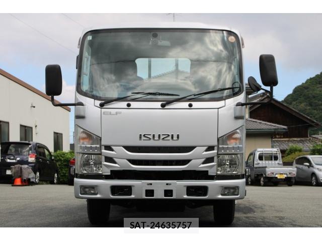 Isuzu ELF TRUCK 2018-07 8866138-1