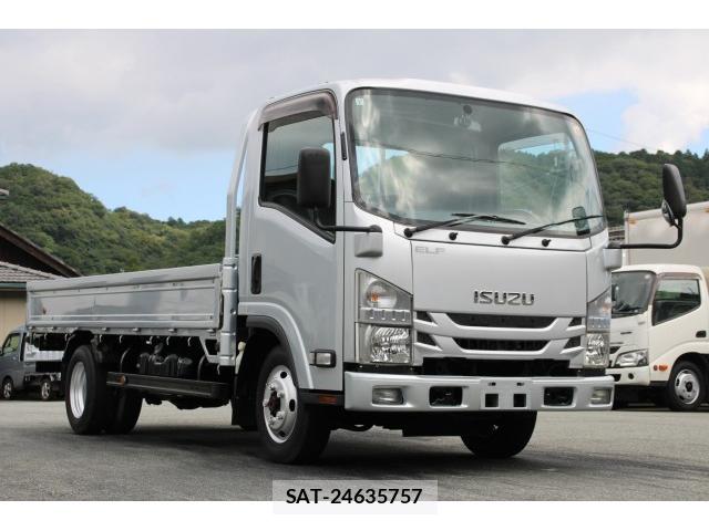 Isuzu ELF TRUCK 2018-07 8866138-2