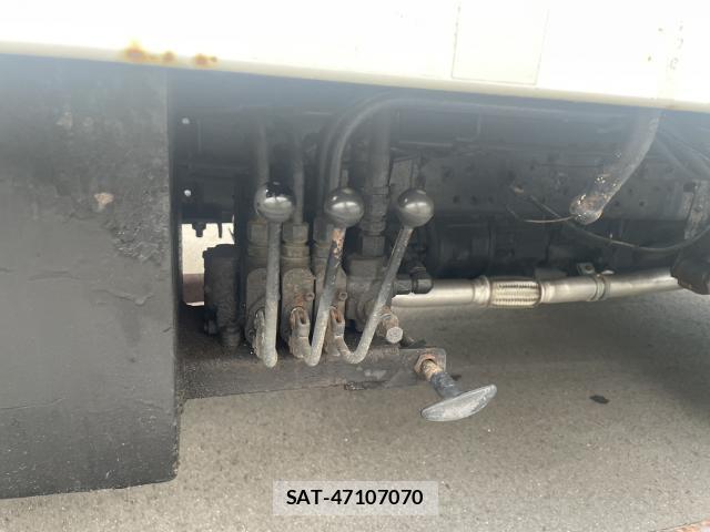 Isuzu ELF TRUCK 1995-04 8866205-15