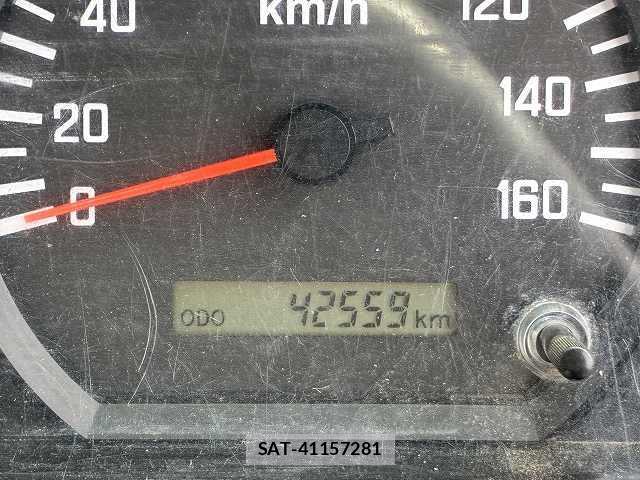 Isuzu ELF TRUCK 2018-07 8867147-13