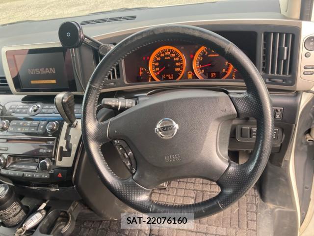 Nissan ELGRAND 2007-09 8866046-10