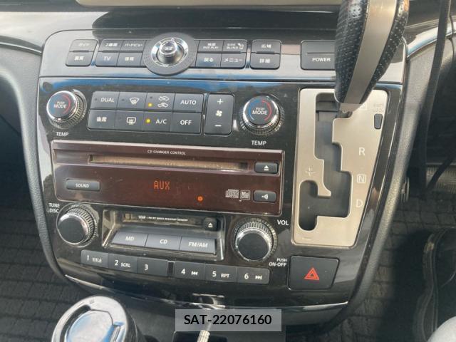 Nissan ELGRAND 2007-09 8866046-13