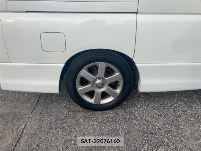 Nissan ELGRAND 2007-09 8866046-16