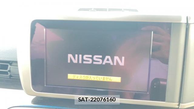 Nissan ELGRAND 2007-09 8866046-17