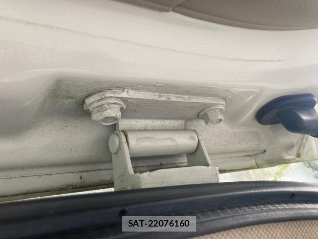 Nissan ELGRAND 2007-09 8866046-4