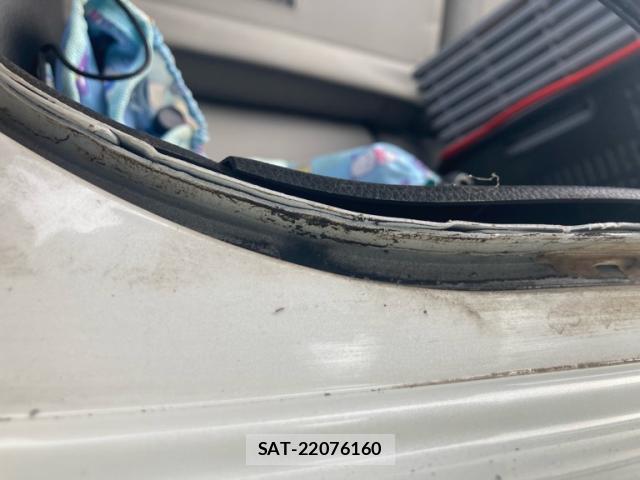 Nissan ELGRAND 2007-09 8866046-5