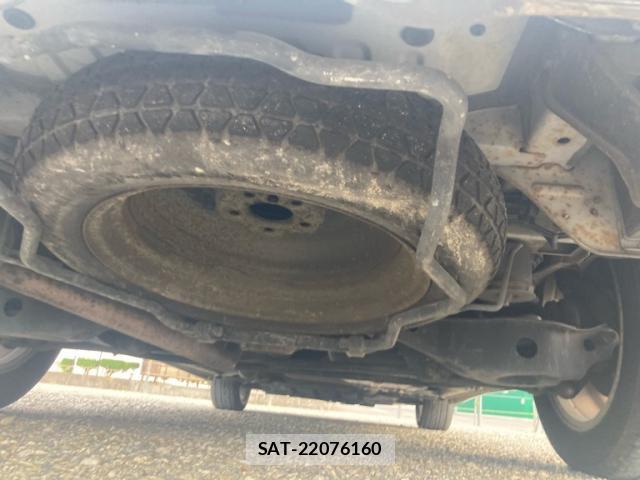 Nissan ELGRAND 2007-09 8866046-6