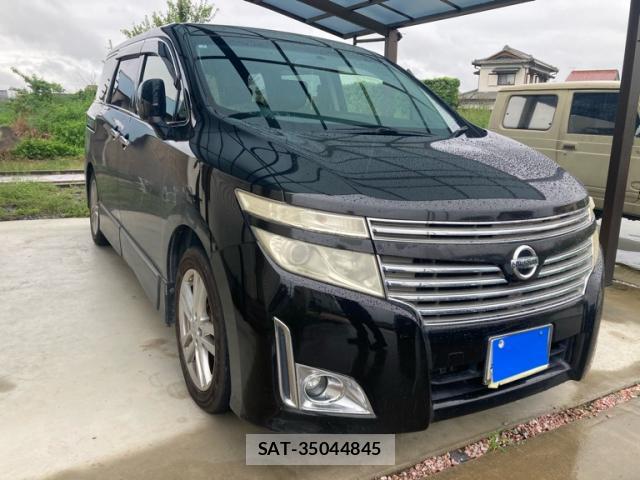 Nissan ELGRAND 2013-04 8866101-1