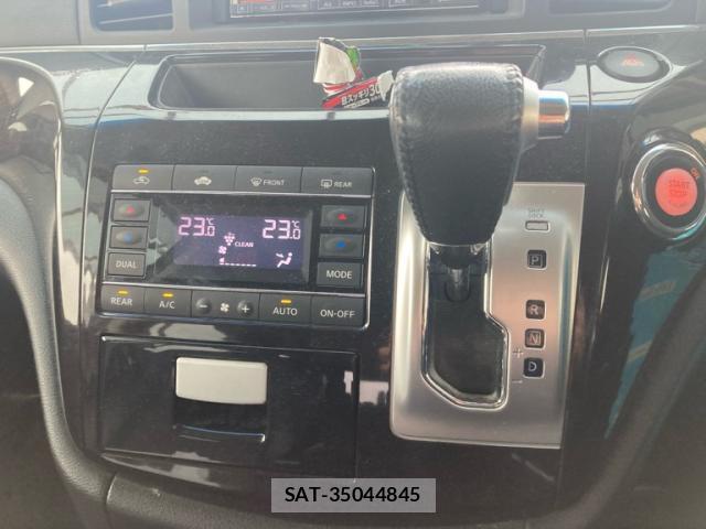 Nissan ELGRAND 2013-04 8866101-18