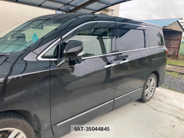 Nissan ELGRAND 2013-04 8866101-3