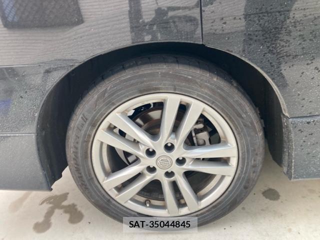 Nissan ELGRAND 2013-04 8866101-4