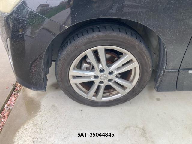 Nissan ELGRAND 2013-04 8866101-5