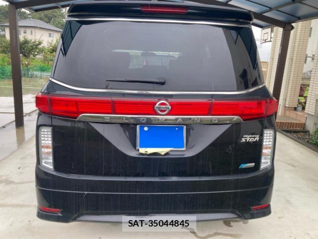 Nissan ELGRAND 2013-04 8866101-7
