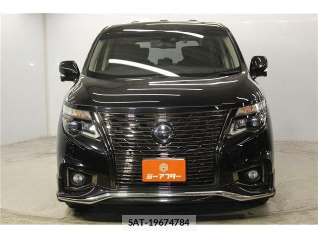 Nissan ELGRAND 2020-10 8866135-1