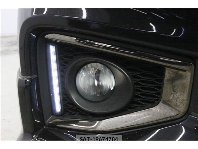 Nissan ELGRAND 2020-10 8866135-12