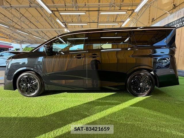 Nissan ELGRAND 2026-08 8866322-16