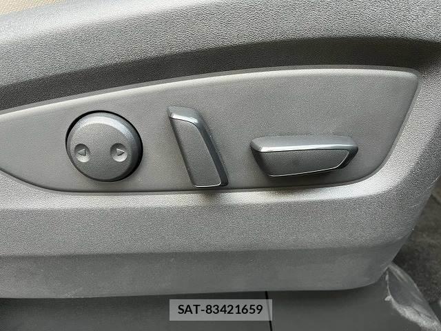 Nissan ELGRAND 2026-08 8866322-6