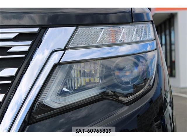 Nissan ELGRAND 2020-12 8866751-16
