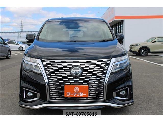 Nissan ELGRAND 2020-12 8866751-7