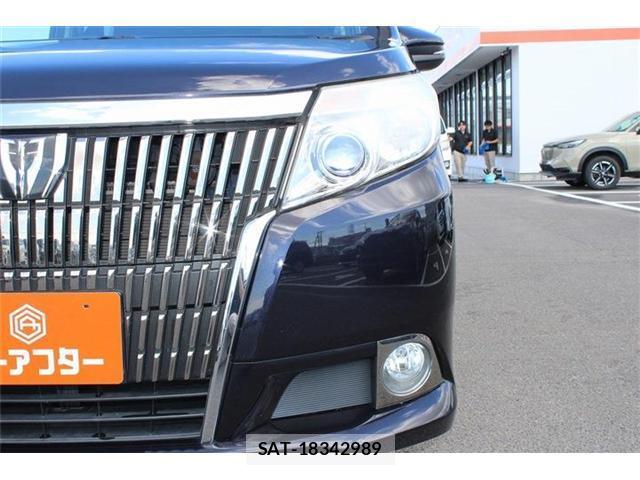 Toyota ESQUIRE 2015-01 8866752-14