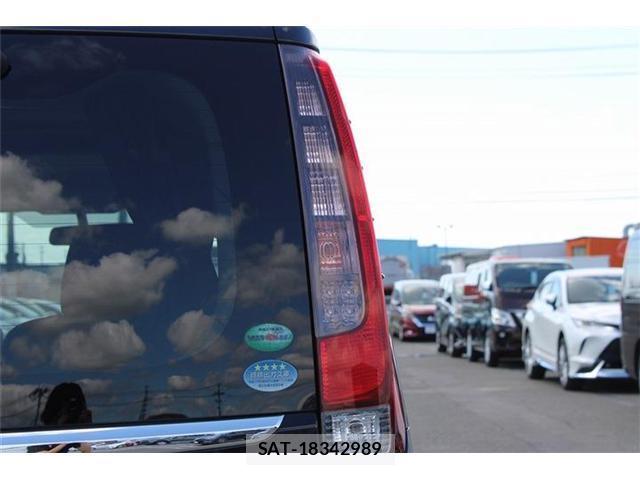 Toyota ESQUIRE 2015-01 8866752-19