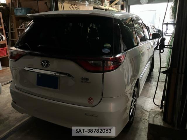 Toyota ESTIMA HYBRID 2018-02 8865847-13