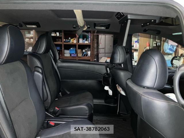 Toyota ESTIMA HYBRID 2018-02 8865847-8