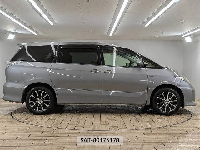 Toyota ESTIMA HYBRID 2013-10 8867379-17