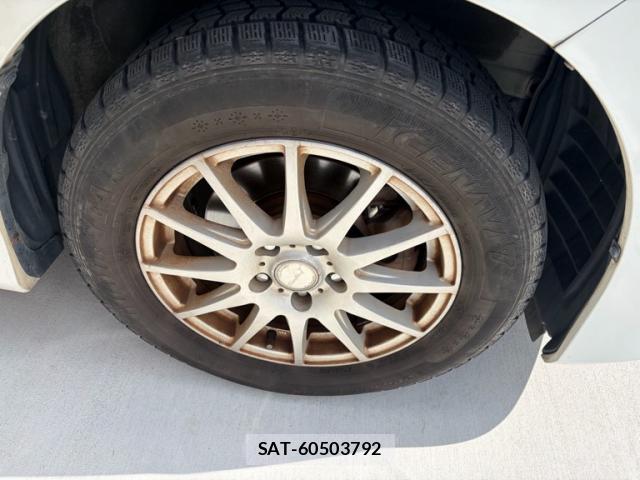 Toyota ESTIMA 2008-08 8865489-3