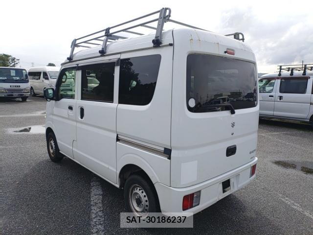 Suzuki EVERY 2021-09 8865631-4