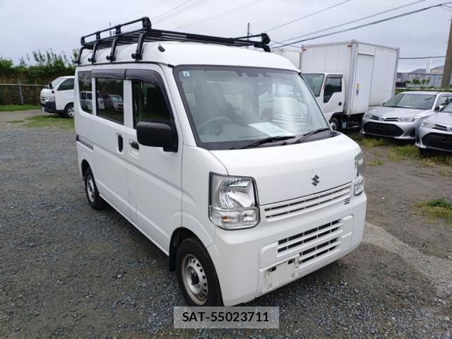 Suzuki EVERY 2022-08 8865953-1