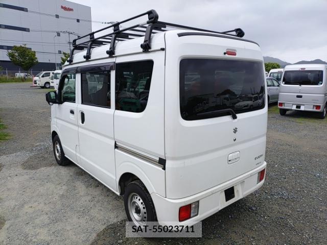 Suzuki EVERY 2022-08 8865953-2