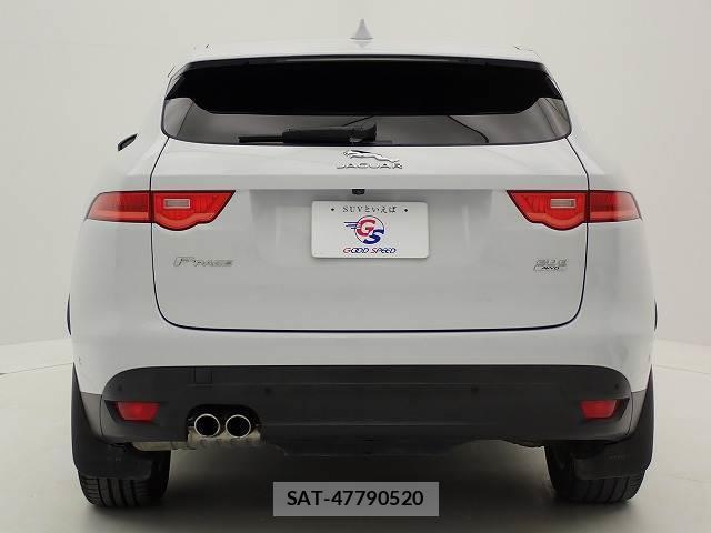Jaguar F-PACE 2016-06 8867215-15