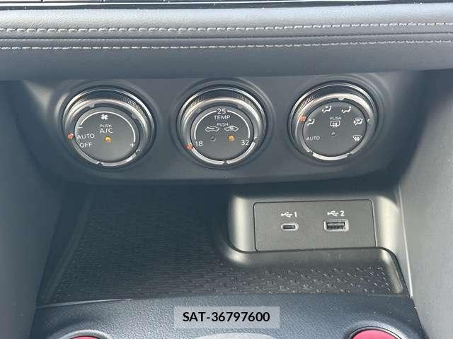 Nissan FAIRLADY Z 2025-01 8866583-15