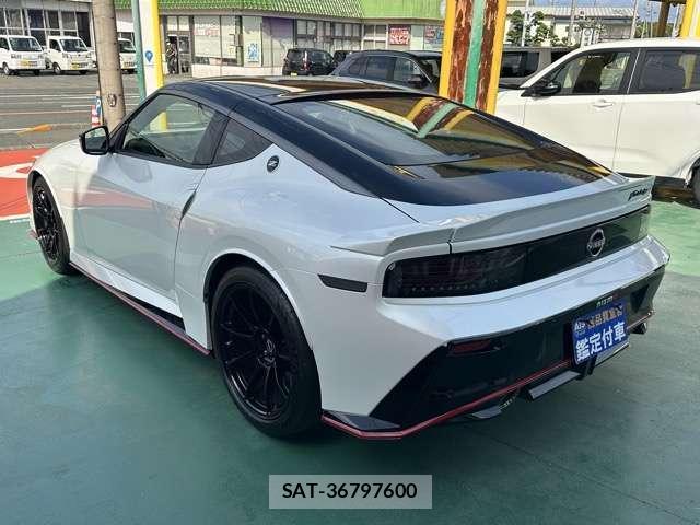 Nissan FAIRLADY Z 2025-01 8866583-3