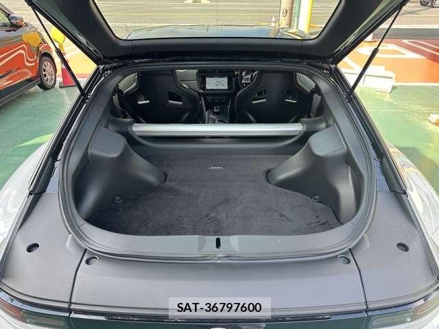 Nissan FAIRLADY Z 2025-01 8866583-9