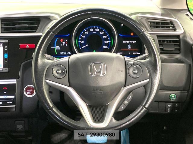 Honda FIT HYBRID 2016-01 8865495-10